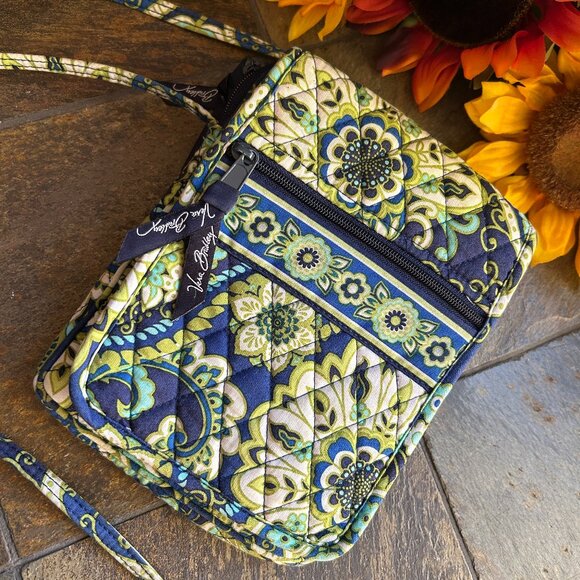 Vera Bradley Mini Hipster Crossbody in Rhythm and Blues Pattern (Like Ne… - Picture 2 of 14